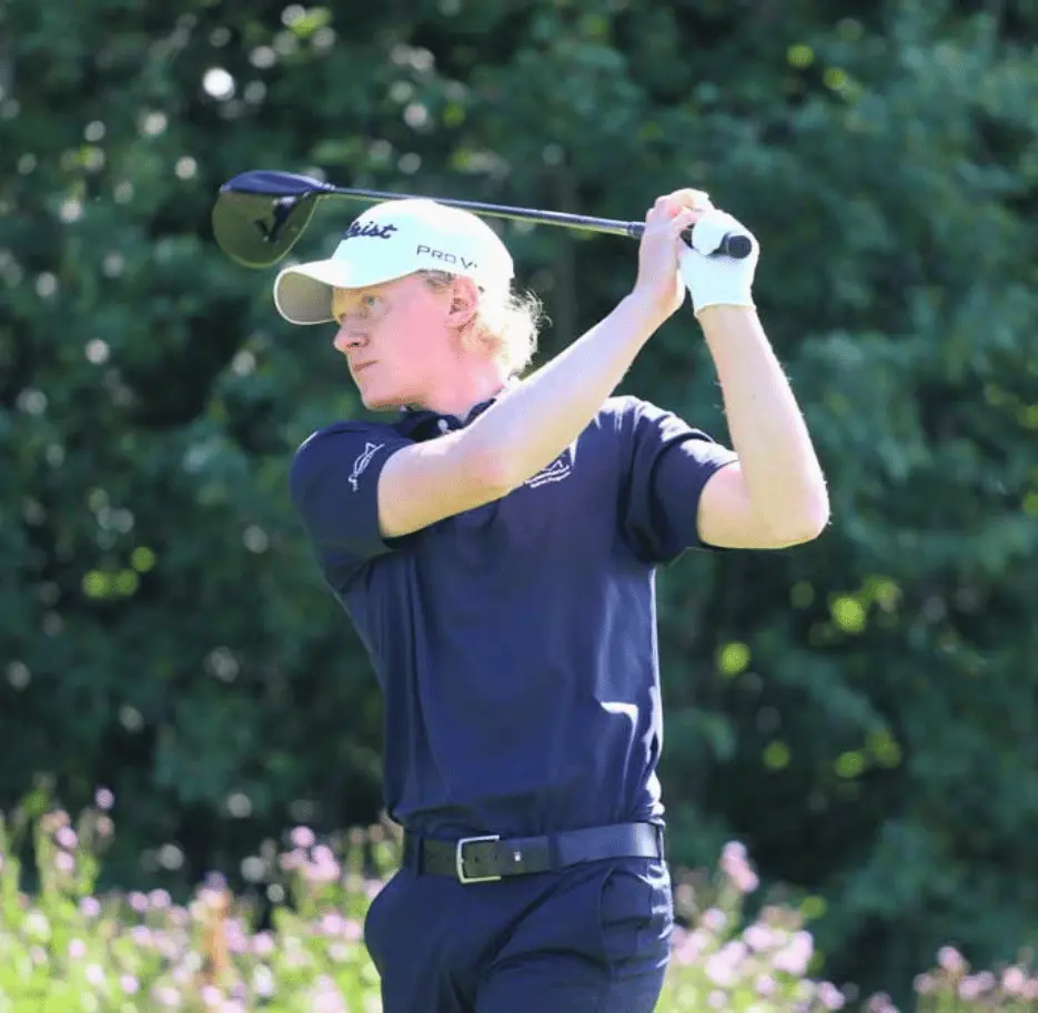 Frederik Birkelund wearing Lexton Links