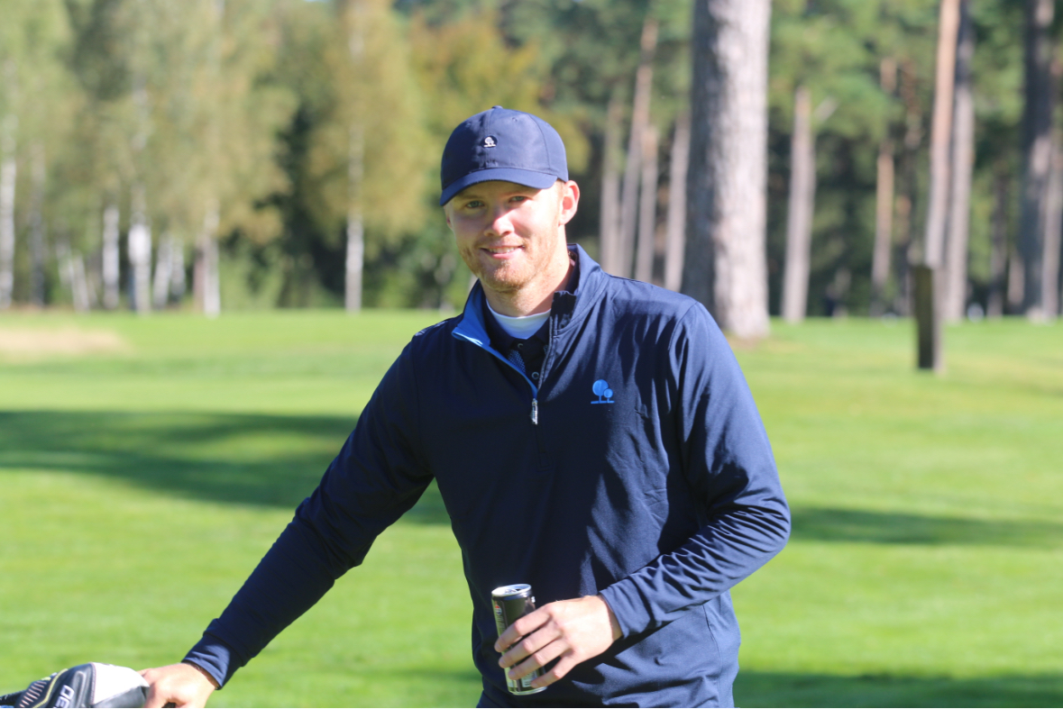 Tom R&oslash;ed Karlsen wearing Lexton Links