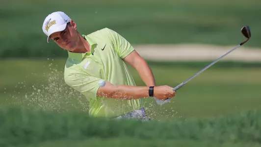 Mads Jensen sl&aring;r ud fra bunkeren